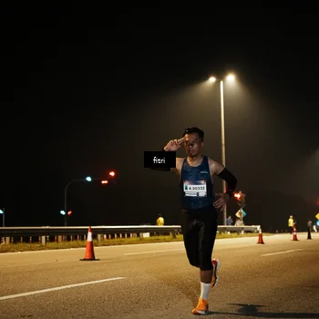 Runner Photo 7490858