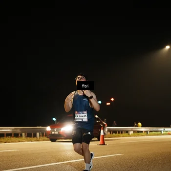 Runner Photo 7490875