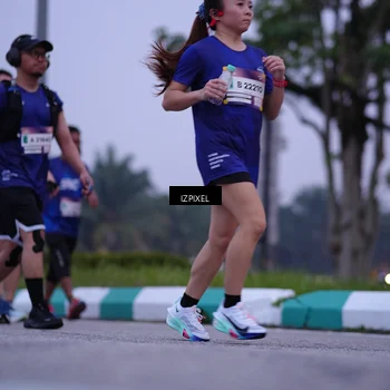 Runner Photo 7490883