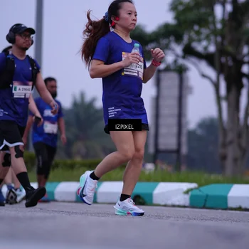 Runner Photo 7490884
