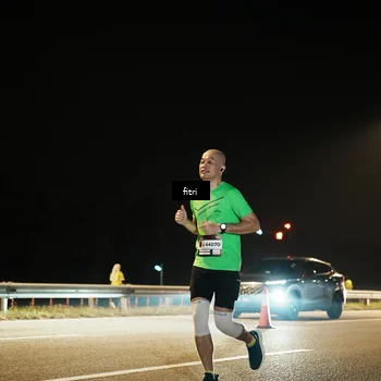 Runner Photo 7490900