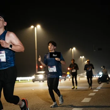 Runner Photo 7490906