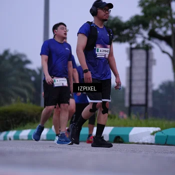 Runner Photo 7490931
