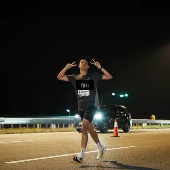 Runner Photo 7490933