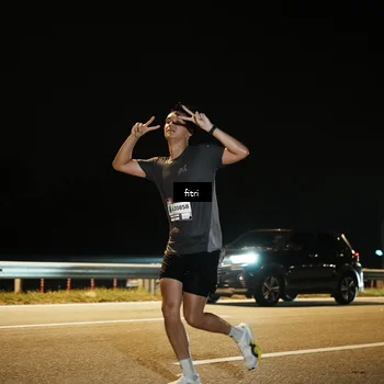 Runner Photo 7490939