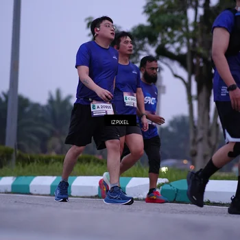 Runner Photo 7490956