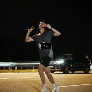 Runner Photo 7490962