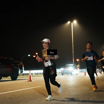 Runner Photo 7490994