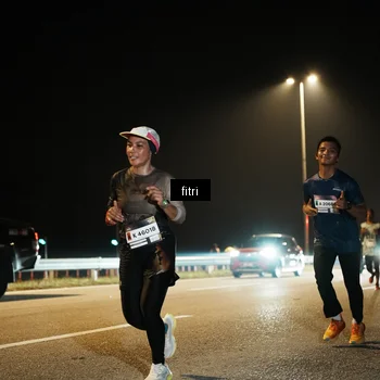 Runner Photo 7490995