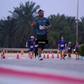 Runner Photo 7491015