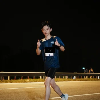 Runner Photo 7491017