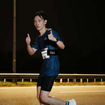 Runner Photo 7491019