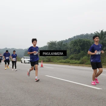 Runner Photo 7491025