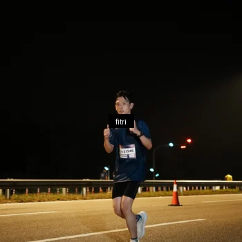 Runner Photo 7491029