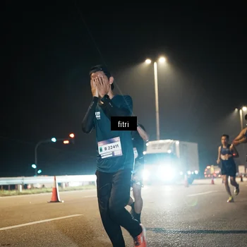 Runner Photo 7491034