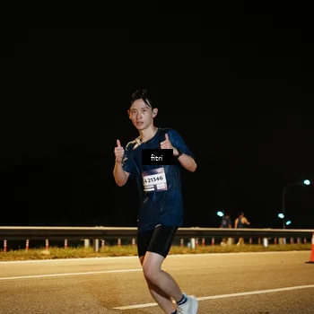 Runner Photo 7491040