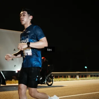 Runner Photo 7491055