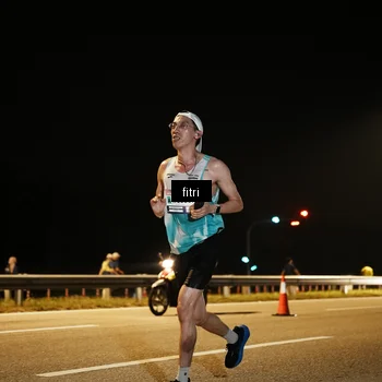 Runner Photo 7491057