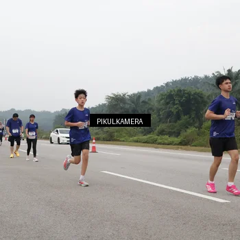 Runner Photo 7491066
