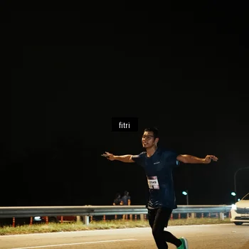 Runner Photo 7491070