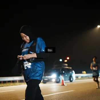 Runner Photo 7491074