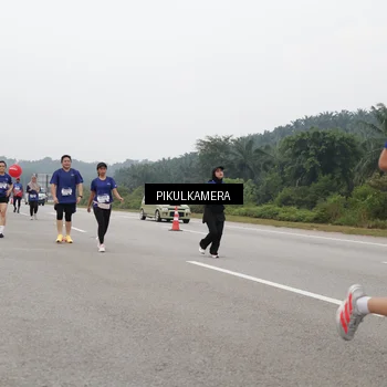 Runner Photo 7491080