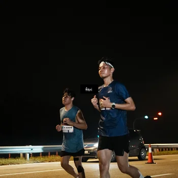 Runner Photo 7491090