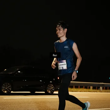 Runner Photo 7491101