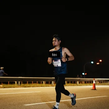 Runner Photo 7491109