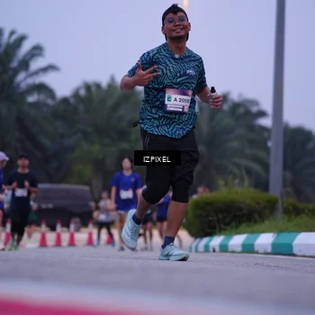 Runner Photo 7491114