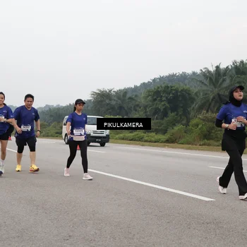 Runner Photo 7491115