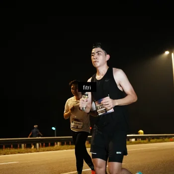 Runner Photo 7491122