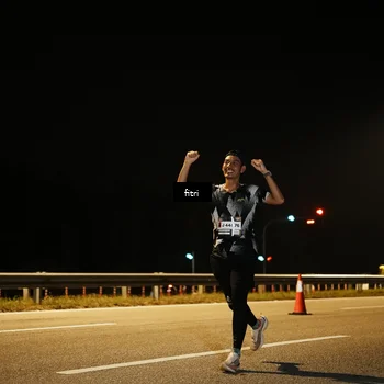 Runner Photo 7491139