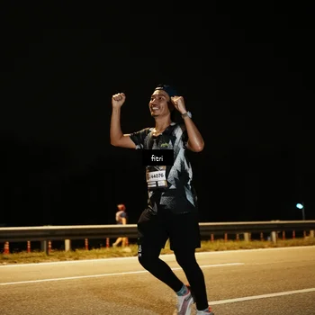 Runner Photo 7491145