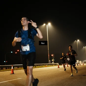 Runner Photo 7491148