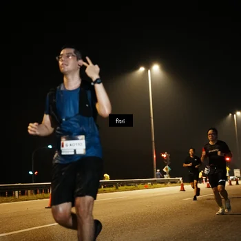 Runner Photo 7491150