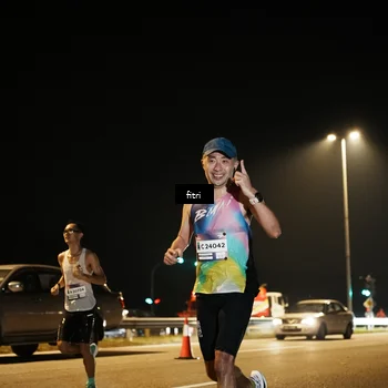 Runner Photo 7491230