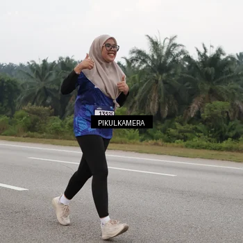 Runner Photo 7491244