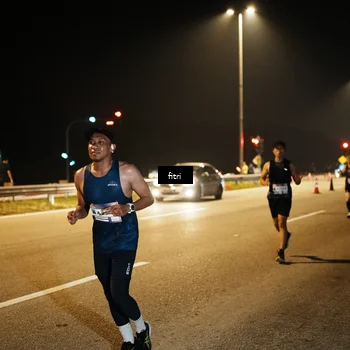 Runner Photo 7491271