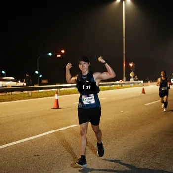 Runner Photo 7491280
