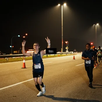Runner Photo 7491293