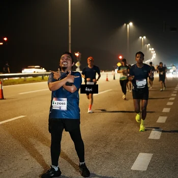 Runner Photo 7491297