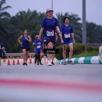 Runner Photo 7491312