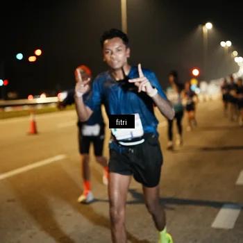 Runner Photo 7491316