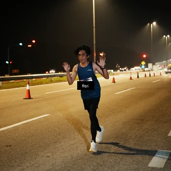 Runner Photo 7491329