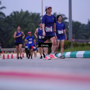 Runner Photo 7491348