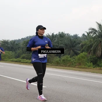 Runner Photo 7491376