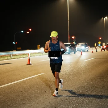 Runner Photo 7491380