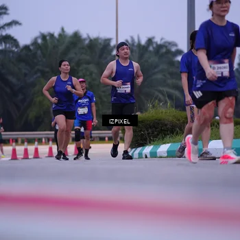 Runner Photo 7491399
