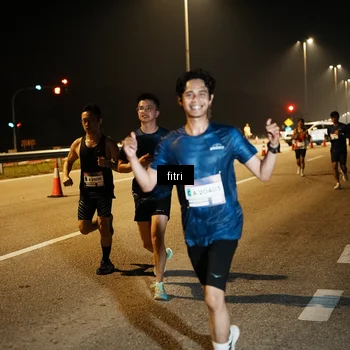 Runner Photo 7491428